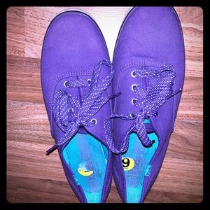 NEW size 9 (women’s) Purple Keds